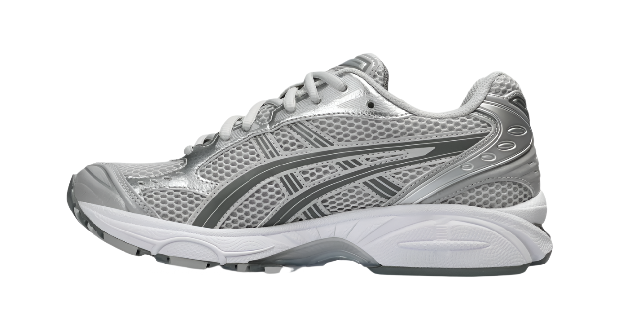 ASC Gel-Kayano 14 en color Cloud Grey para mujer
