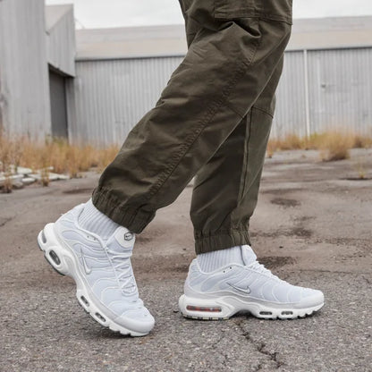 NK Air Max Plus Tuned 1 Blanco Casper