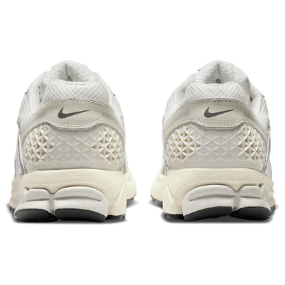 NK Zoom Vomero 5 Platinum Tint