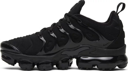 NK Air VaporMax Plus Triple Black