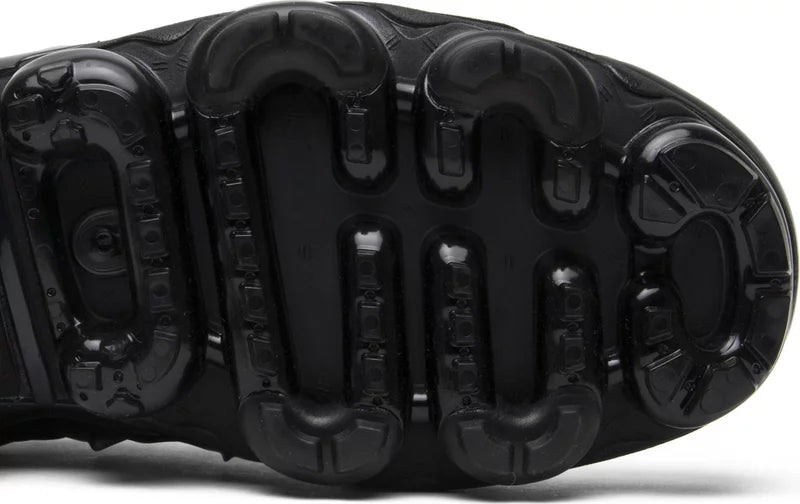 NK Air VaporMax Plus Triple Black