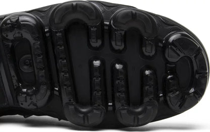 NK Air VaporMax Plus Triple Black
