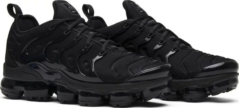 NK Air VaporMax Plus Triple Black