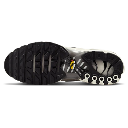 NK Air Max Plus Tuned 1 Light Orewood Cave Stone