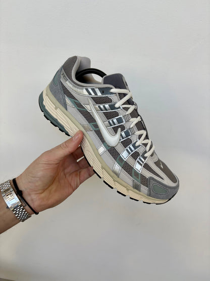 Nk P-6000 Gris Plano