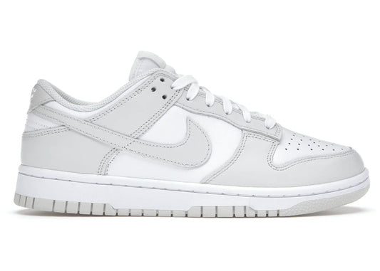 NK Dunk Low Photon Dust para mujer