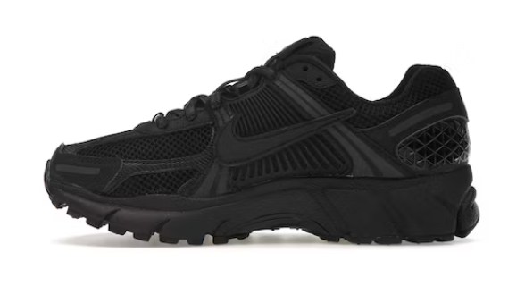 NK Zoom Vomero 5 Triple Black para hombre
