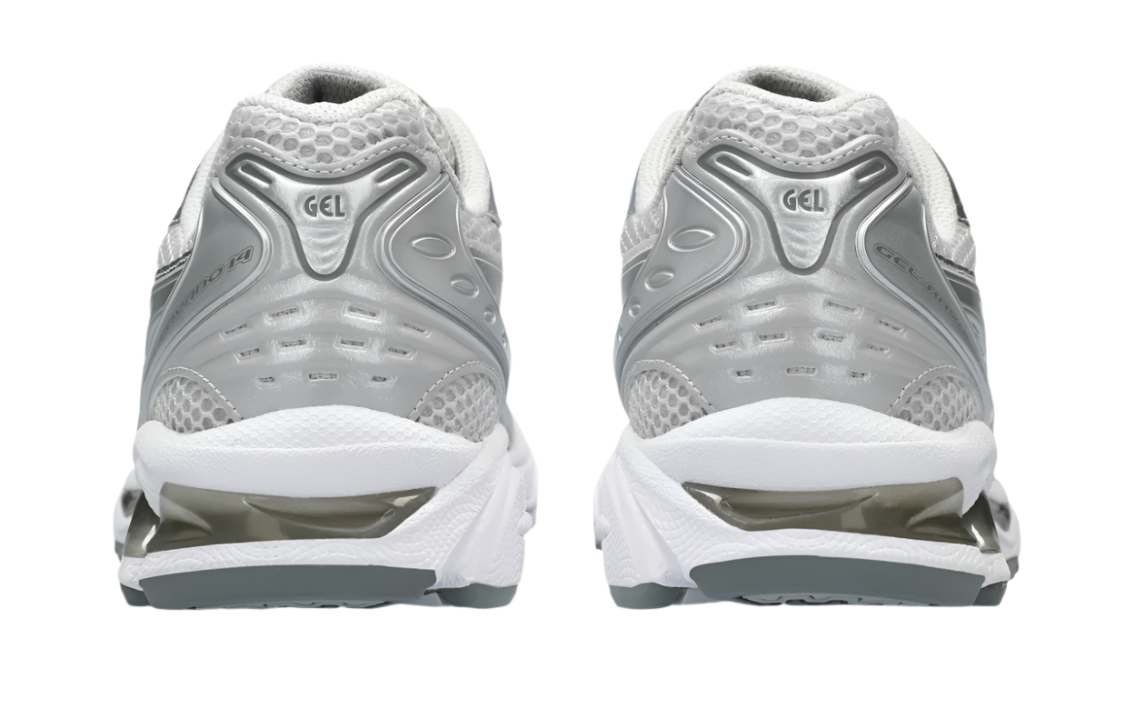 ASC Gel-Kayano 14 en color Cloud Grey para mujer